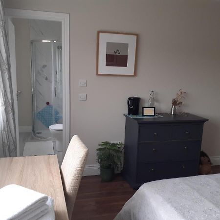 Ensuite At The Foot Of Dublin Mountains المظهر الخارجي الصورة