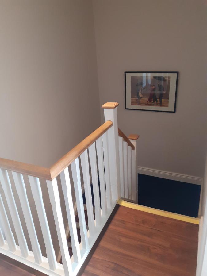 Ensuite At The Foot Of Dublin Mountains المظهر الخارجي الصورة